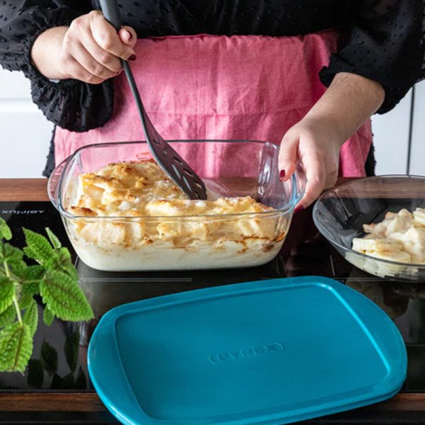 Plat à Four Rectangulaire en verre avec Poignées et Couvercle 28x20cm Plat à Four Rectangulaire en verre avec Poignées et Couvercle 28x20cm