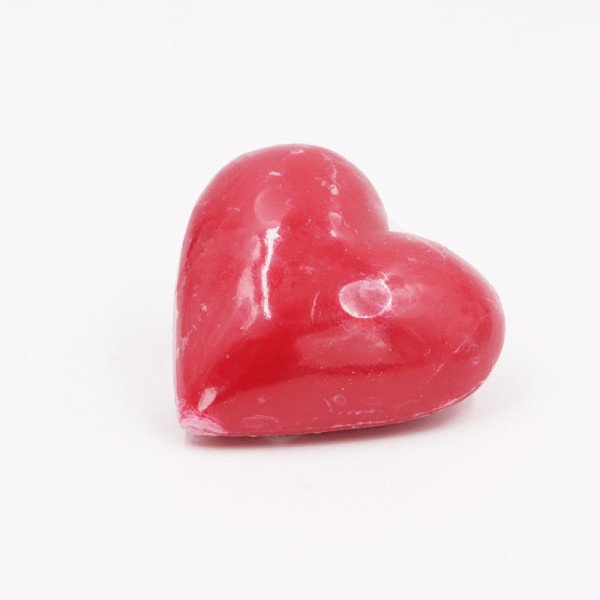 Savon Fruit Rouge Forme Coeur 90g Savon Fruit Rouge Forme Coeur 90g