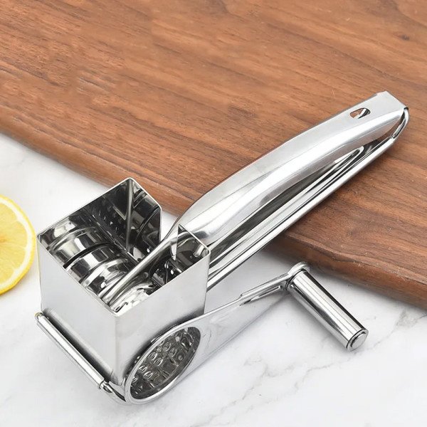 Râpe à Fromage Dur à Manivelle Chromée 20cm - Vocen Râpe à Fromage Dur à Manivelle Chromée 20cm - Vocen