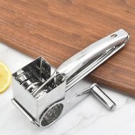 Râpe à Fromage Dur à Manivelle Chromée 20cm - Vocen Râpe à Fromage Dur à Manivelle Chromée 20cm - Vocen