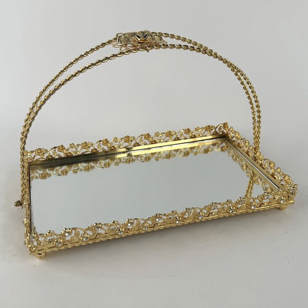 Plateau Doré Rectangulaire avec Bordure Perlée et Poignée Arquée 30/19