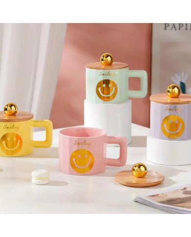 Mug Chop en Céramique avec Couvercle Design Smiling 600 ml Mug Chop en Céramique avec Couvercle Design Smiling 600 ml