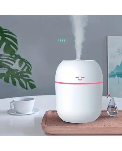 Diffuseur d'Huile Essentielle et Humidificateur d’Air LED – Design Mignon - Blanc Diffuseur d'Huile Essentielle et Humidificateur d’Air LED – Design Mignon - Blanc