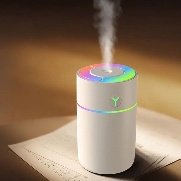 Diffuseur d'Huile Essentielle et Humidificateur d’Air LED 230 ml - Design Lux - Blanc Diffuseur d'Huile Essentielle et Humidificateur d’Air LED 230 ml - Design Lux - Blanc