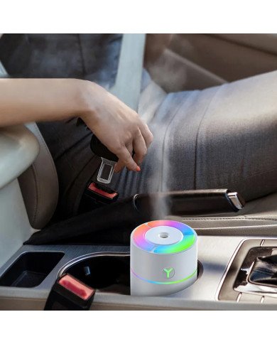 Diffuseur d'Huile Essentielle et Humidificateur d’Air LED 230 ml Diffuseur d'Huile Essentielle et Humidificateur d’Air LED 230 ml