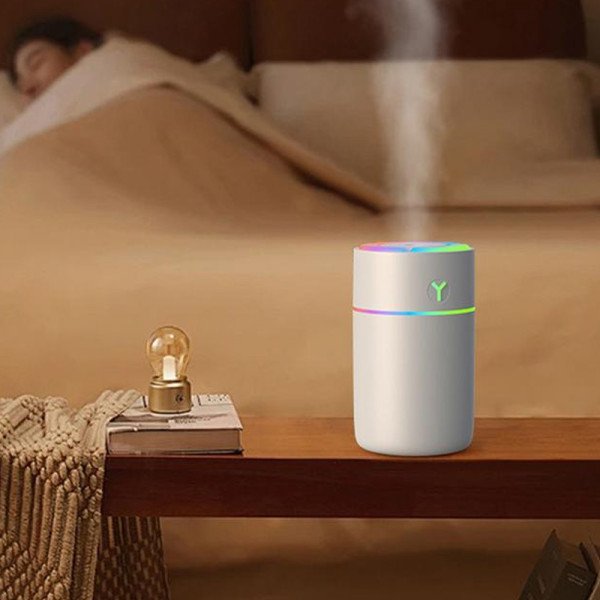 Diffuseur d'Huile Essentielle et Humidificateur d’Air LED 230 ml