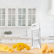 Râpe rectangulaire universelle 26cm Handmade Tradition - FACKELMANN Râpe rectangulaire universelle 26cm Handmade Tradition - FACKELMANN