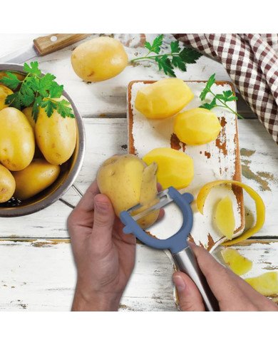 Rasoir à légumes éplucheur à légumes 17cm Elemental - FACKELMANN Rasoir à légumes éplucheur à légumes 17cm Elemental - FACKELMANN